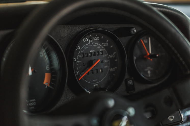 1980-speedometer.jpg?width=746&format=pjpg&exif=0&iptc=0