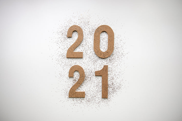 2021 Wooden Numbers With Glitter
