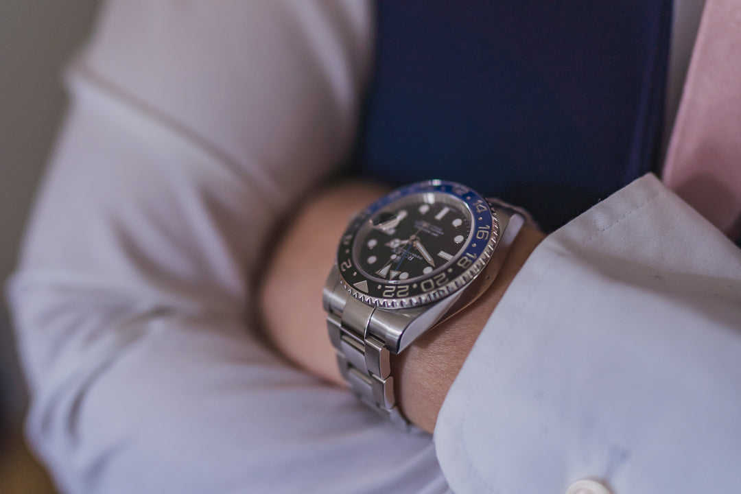 Watch Overview Image Free A Close Up Of Luxury Watch Photo — High Res Pictures