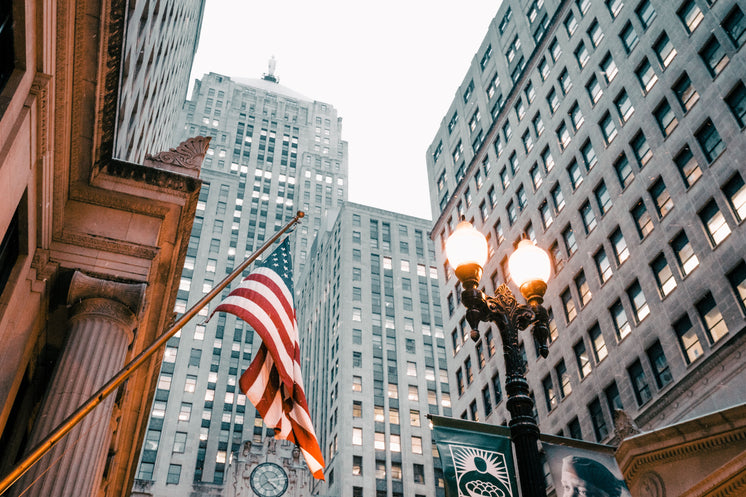 american-flag-near-lamp-post.jpg?width=7