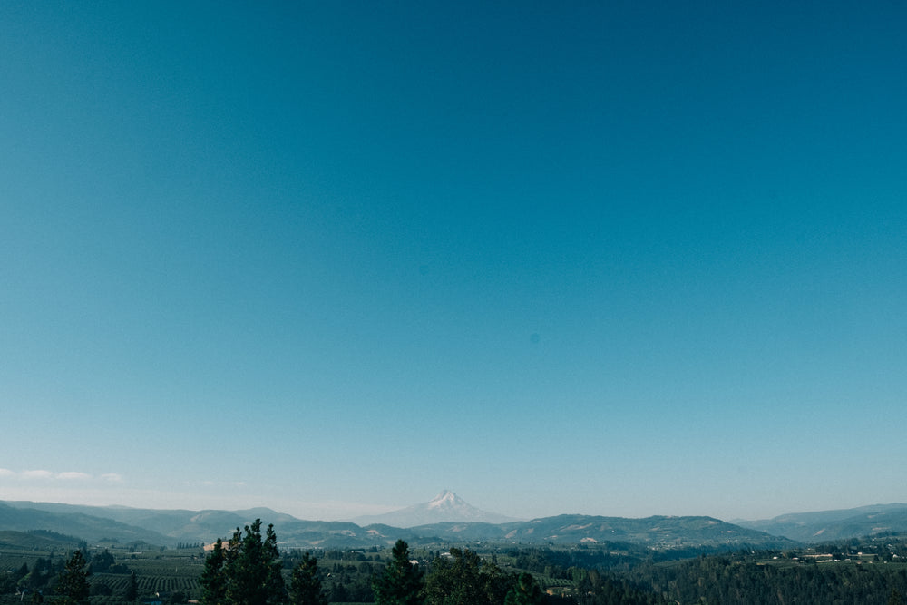 american mountain skyline