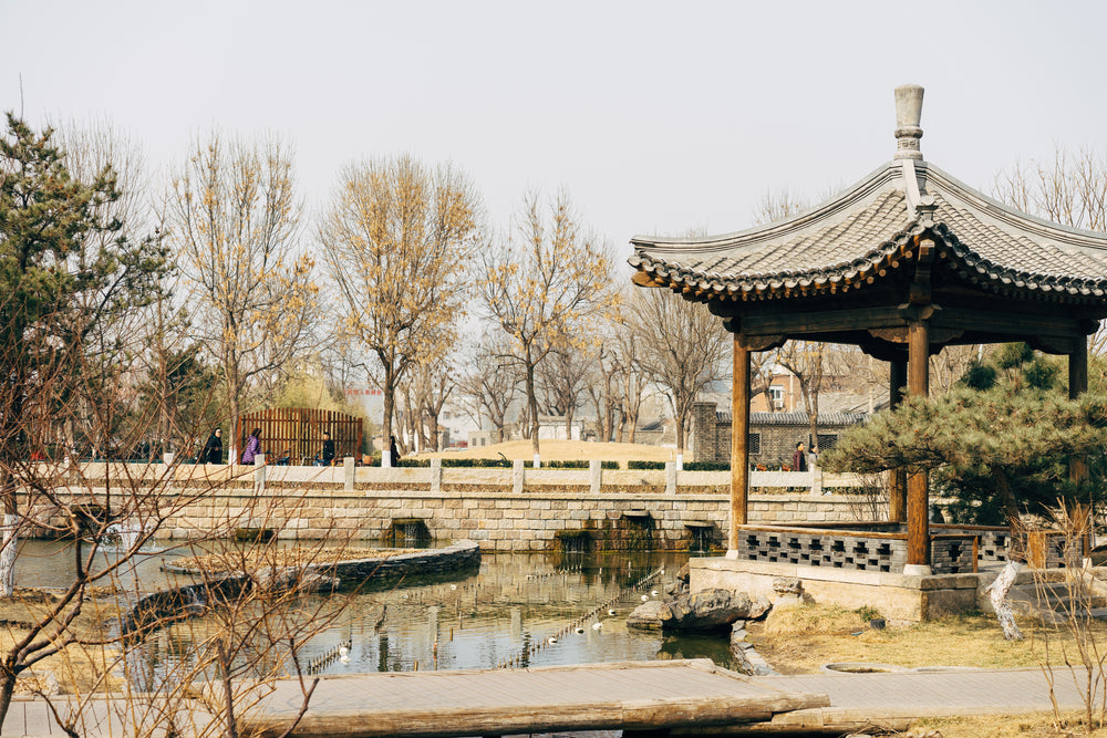 ancient chinese temples and bridges