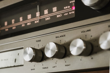antique stereo tuner