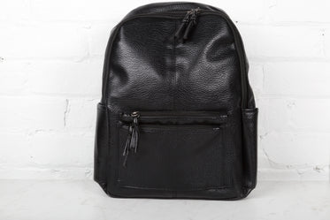 Free Backpack In Black Photo — High Res Pictures