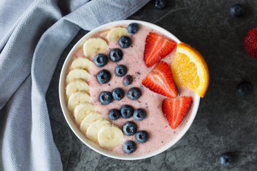 banana berry bowl