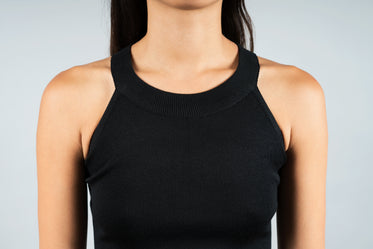 black scoop neck tank