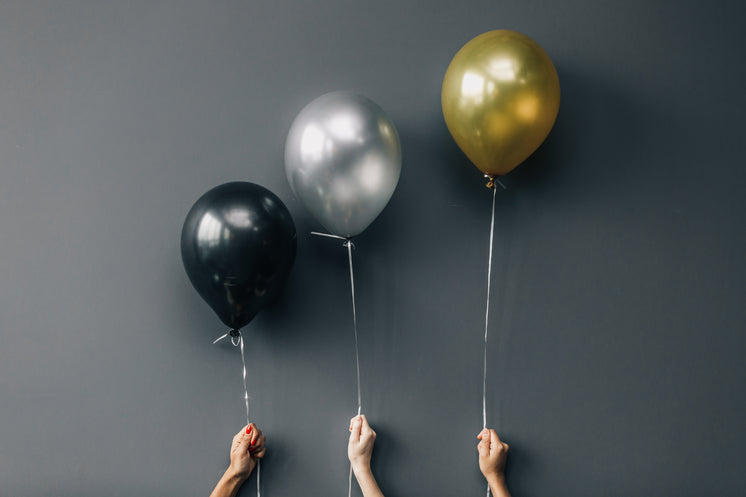 black-silver-and-gold-balloons.jpg?width