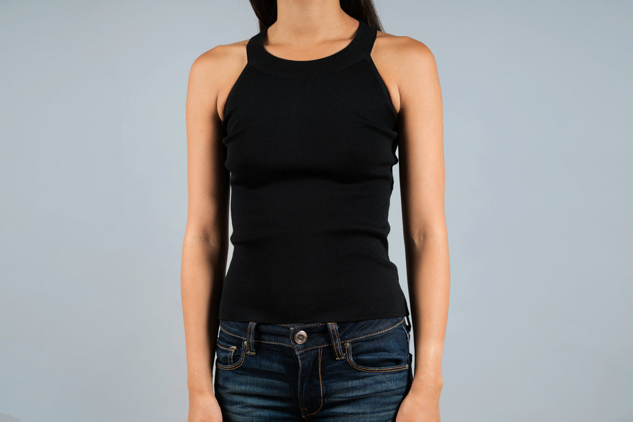 Free Black Tank Top Photo — High Res Pictures