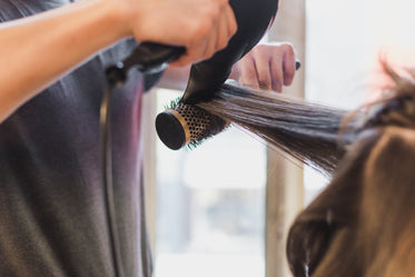 blow drying on round brush