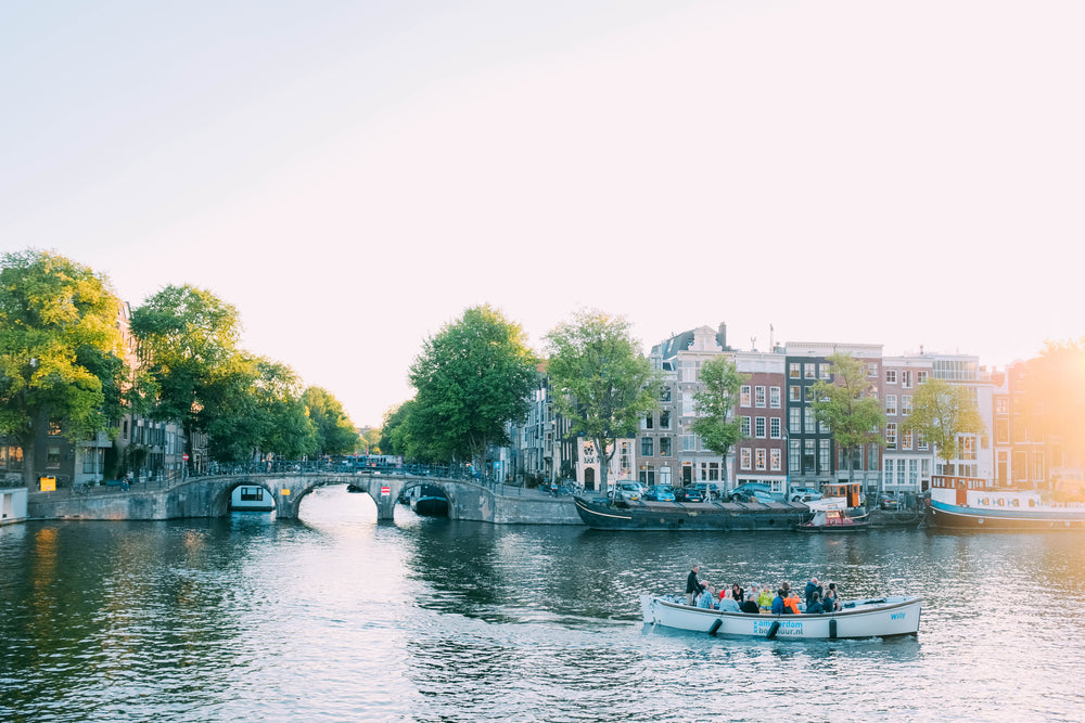 boat tours in amsterdam