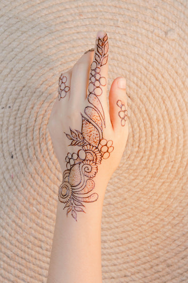 body art on hand