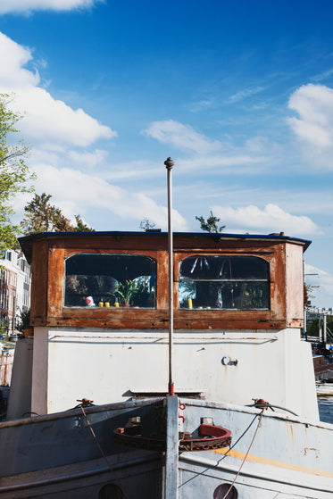 bow view of boat