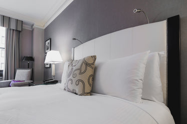 Free Bright Hotel Room Bed Image: Browse 1000s of Pics