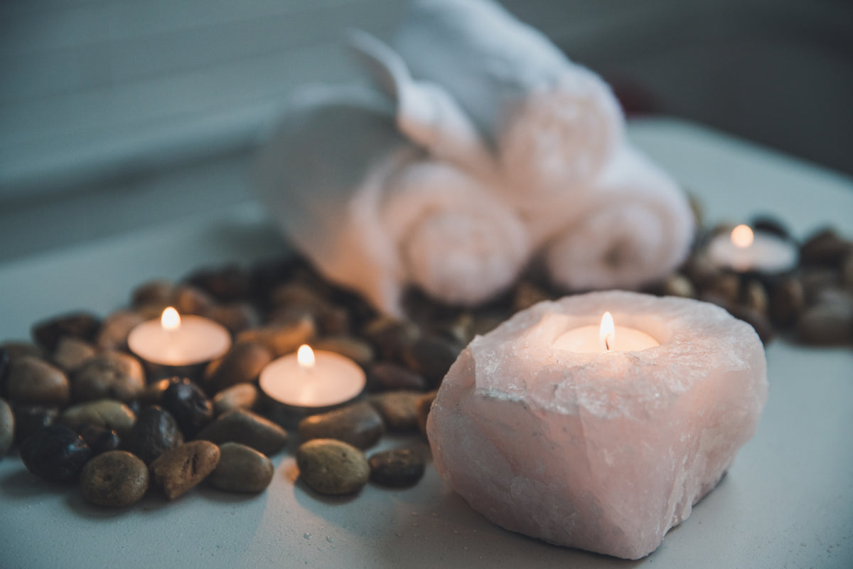 5 Ways to Style Candles in Every Room