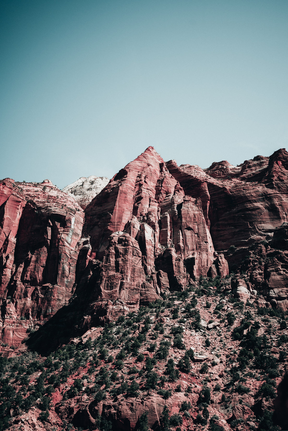 canyon sandstone peaks
