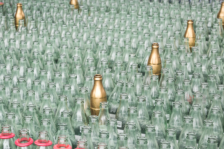 carnival-bottle-game.jpg?width=746&forma