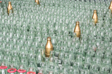 High Res Carnival Bottle Game Picture — Free Images