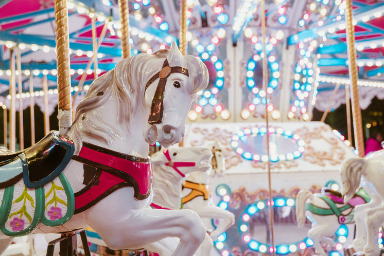 carousel-horses-bright-lights.jpg?width=746&format=pjpg&exif=0&iptc=0