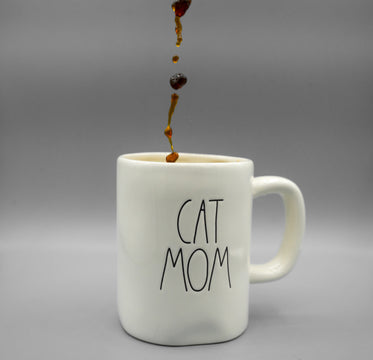 "cat mom" coffee mug