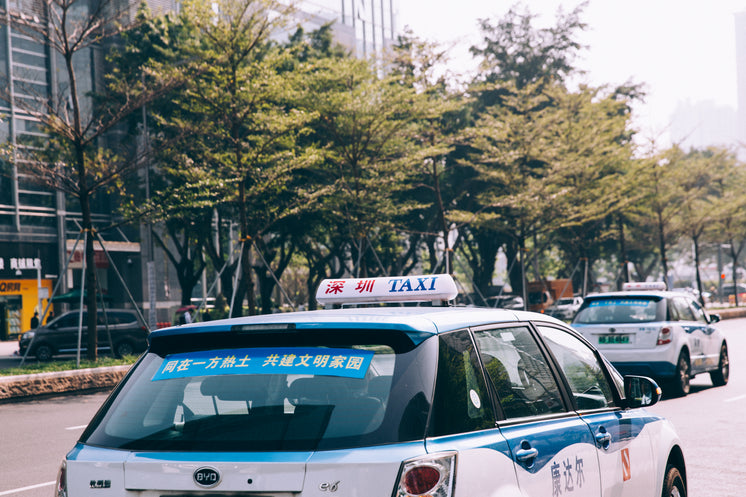 chinese-taxi.jpg?width=746&format=pjpg&e