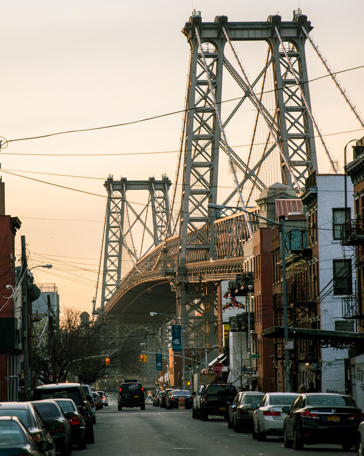 city-at-dusk.jpg?width=746&format=pjpg&e