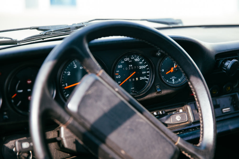 classic car speedometer