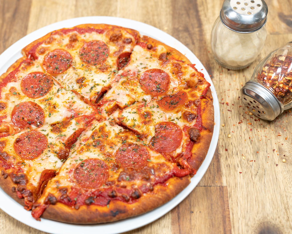 classic pizza with peppers and parmesian