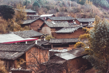 clay rooftops in china