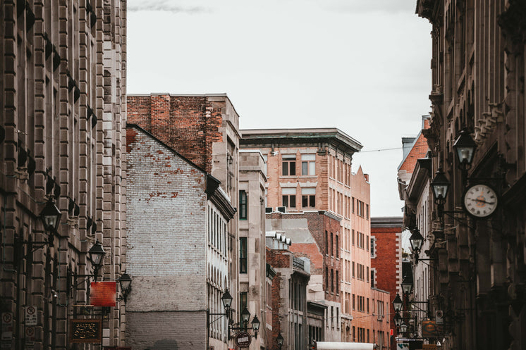 clouded-streets.jpg?width=746&format=pjpg&exif=0&iptc=0