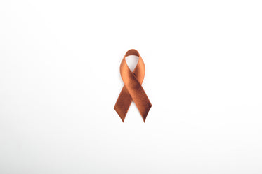 copper ribbon centered