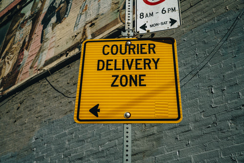 courier delivery zone sign