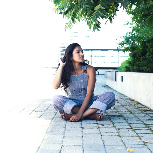 Cross Legged Model In Fall Fashion