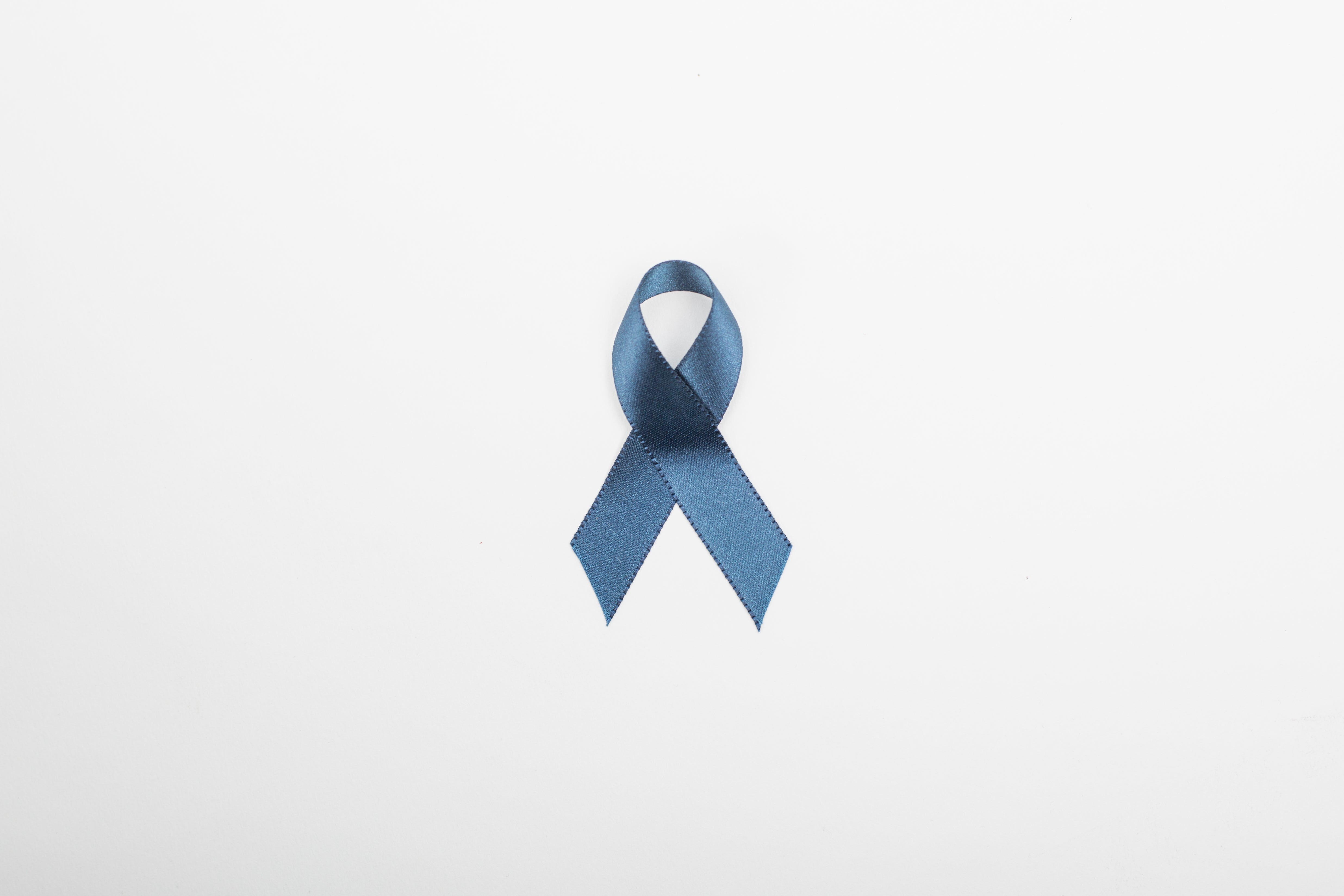 Free Dark Blue Ribbon Centered Photo — High Res Pictures
