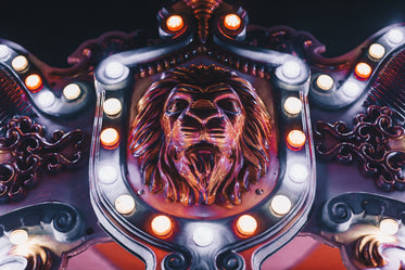 High Res Decorative Lion And Lights Picture — Free Images
