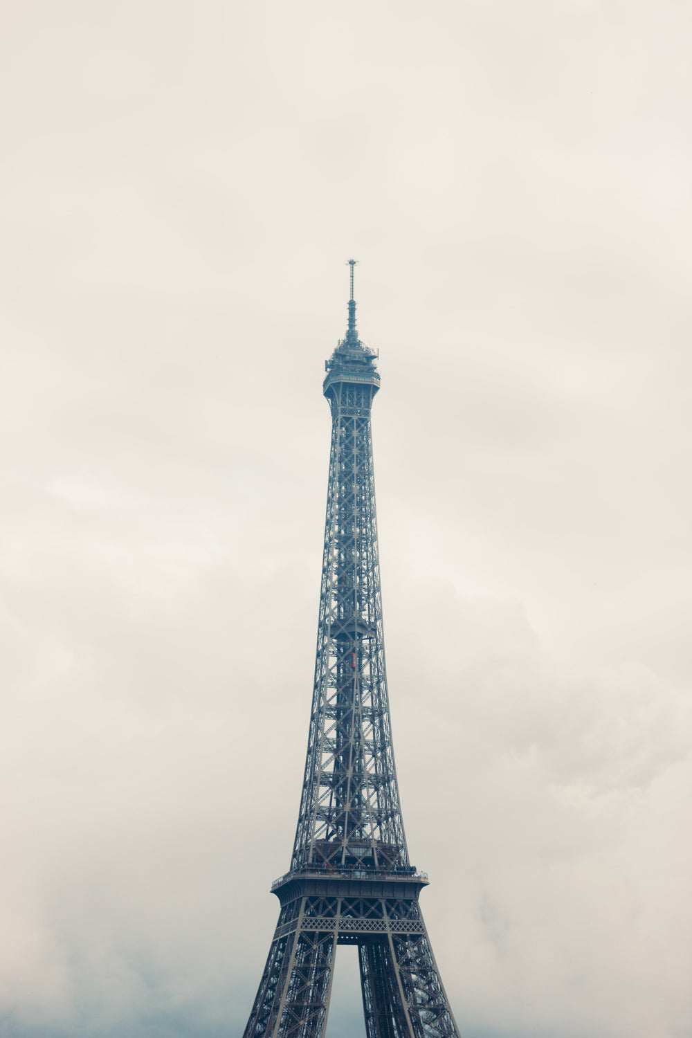 eiffel tower paris