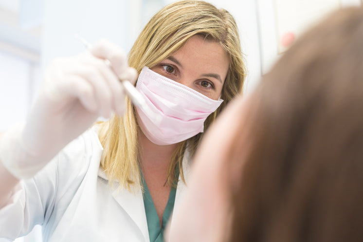 female-dentist-at-work.jpg?width=746&for