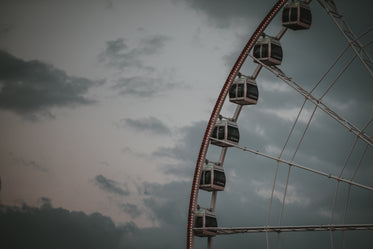 ferris wheel at dusk