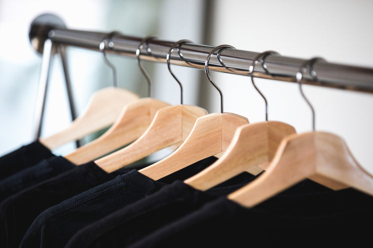 fine-wooden-hangers-display-dark-clothes.jpg?width=746&format=pjpg&exif=0&iptc=0