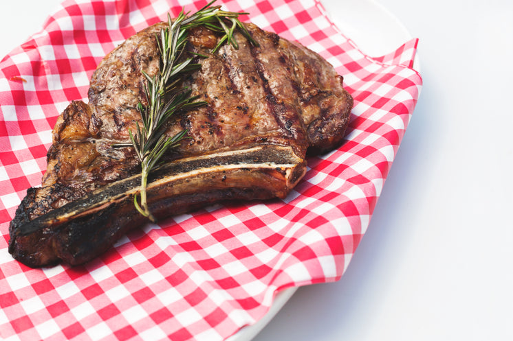 flame-broiled-steak.jpg?width=746&format