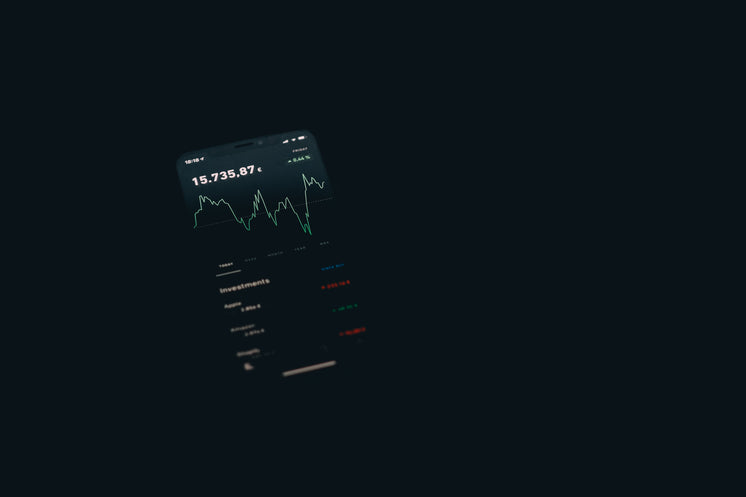 flatlay-of-a-small-screen-showing-graphs-and-numbers.jpg?width=746&format=pjpg&exif=0&iptc=0