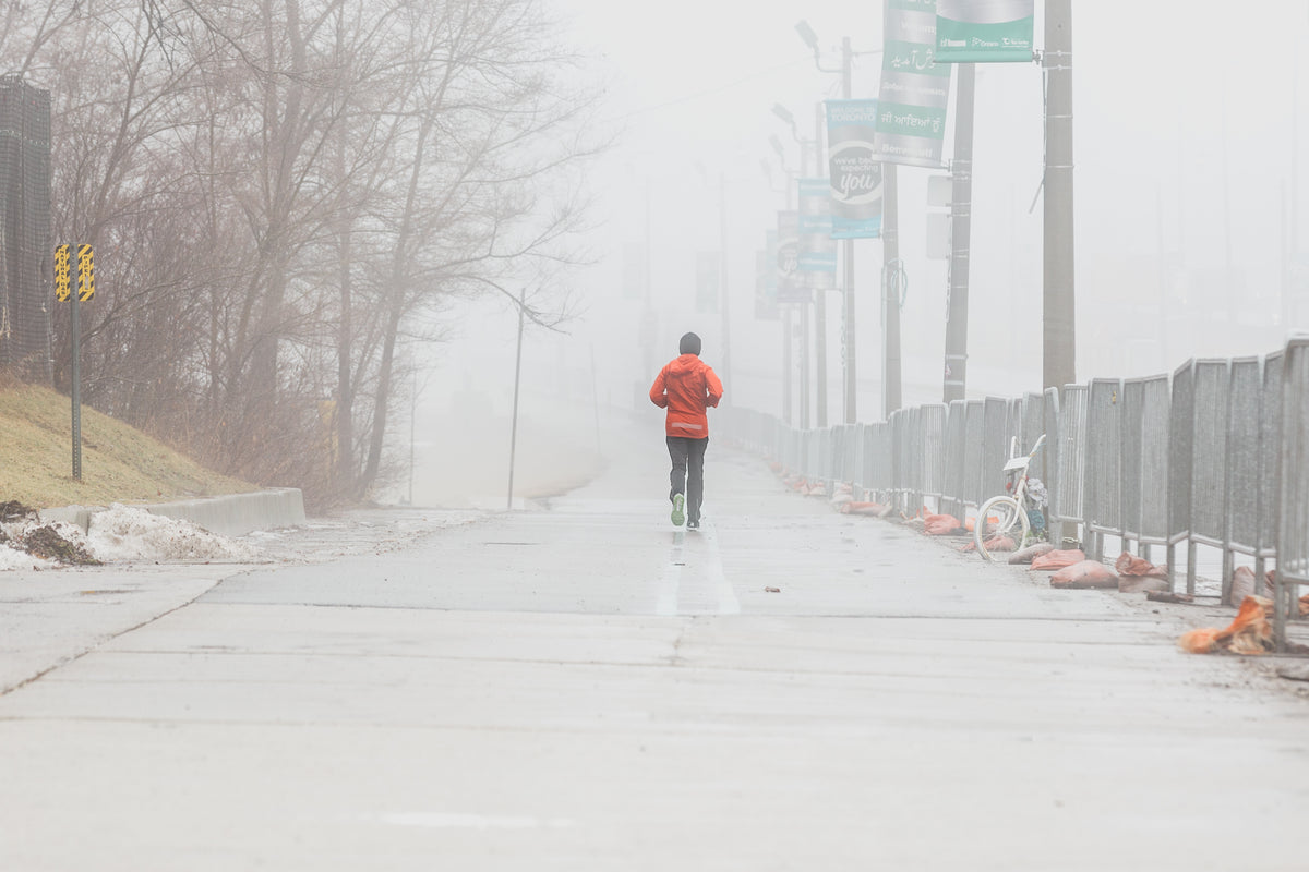 雾蒙蒙的午后跑步