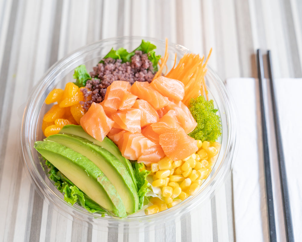 fresh poke bowl healthy eating