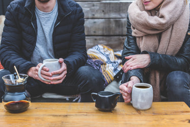 friends drinking coffee