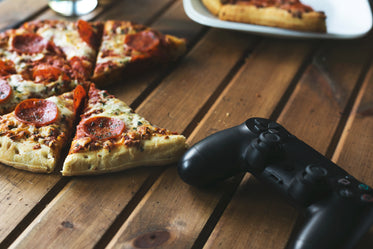 games and pizza