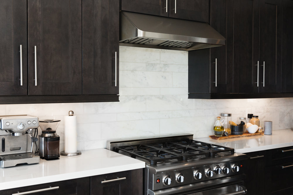 gas cooking range in a large home kitchen