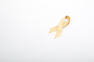 gold ribbon angle