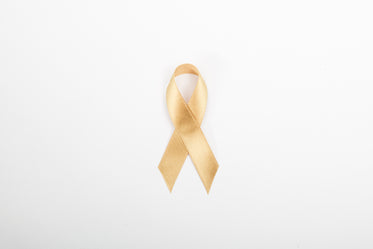 gold ribbon centered