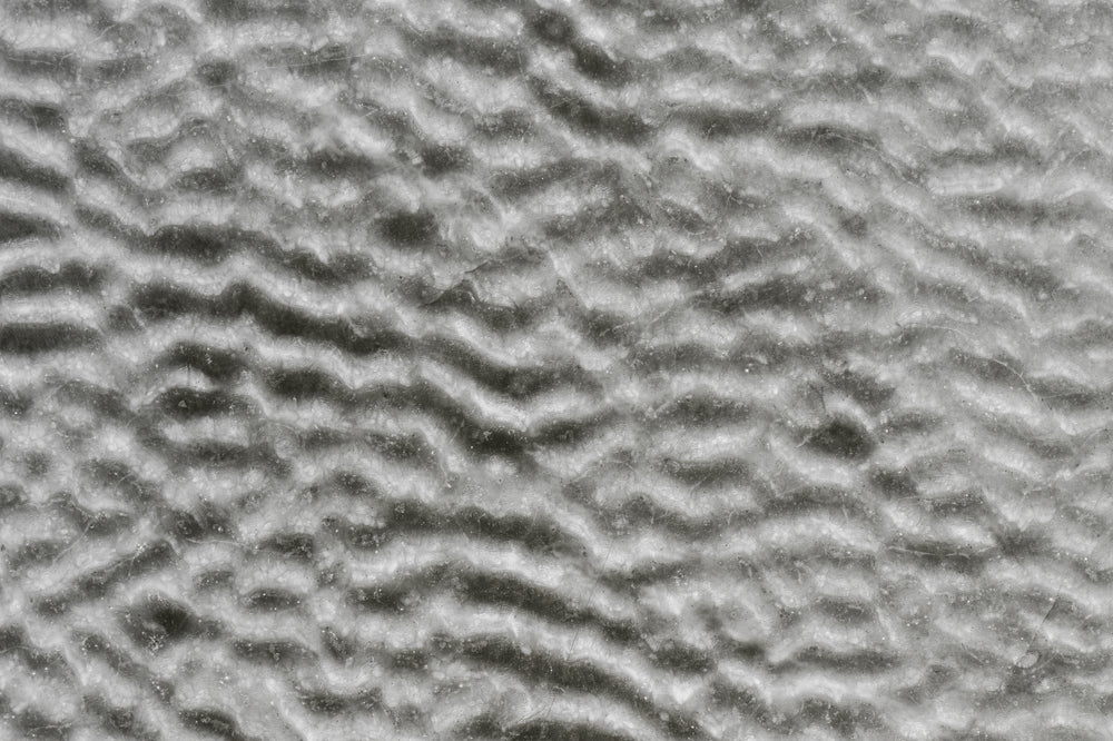 gray ripples
