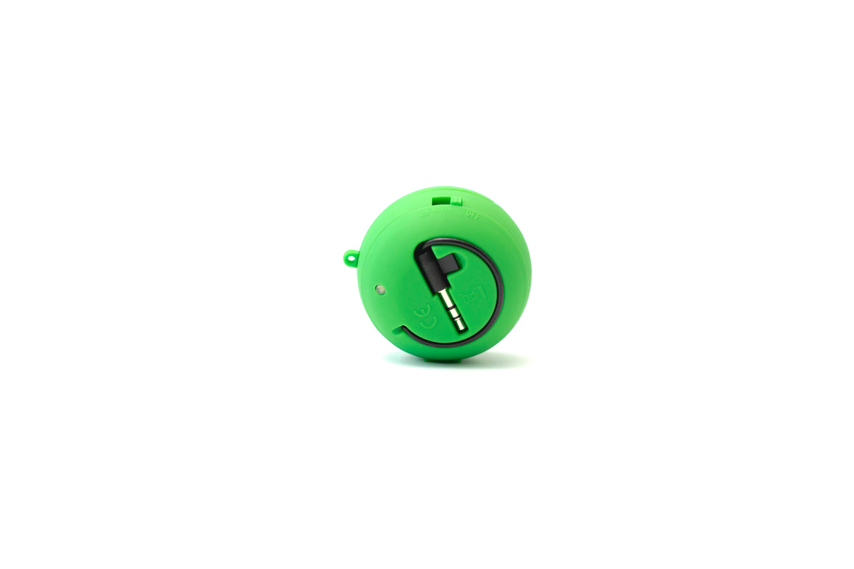 绿色便携音箱