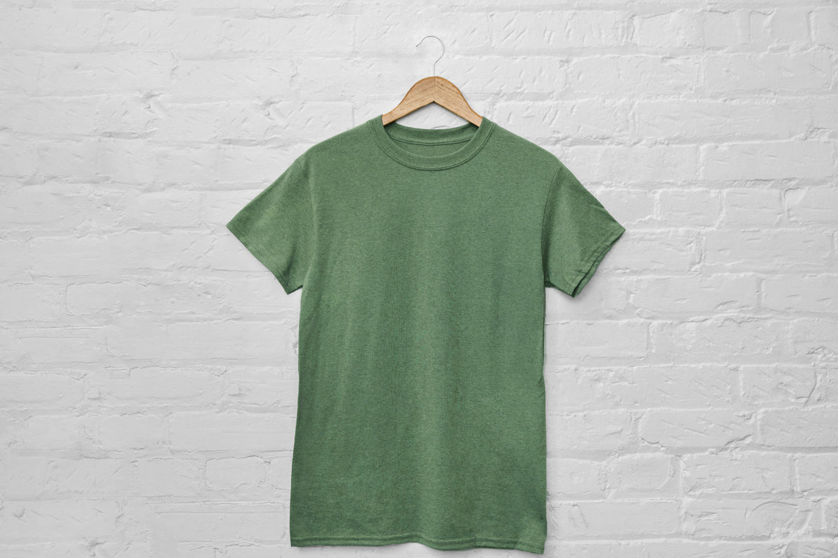 绿色的t恤